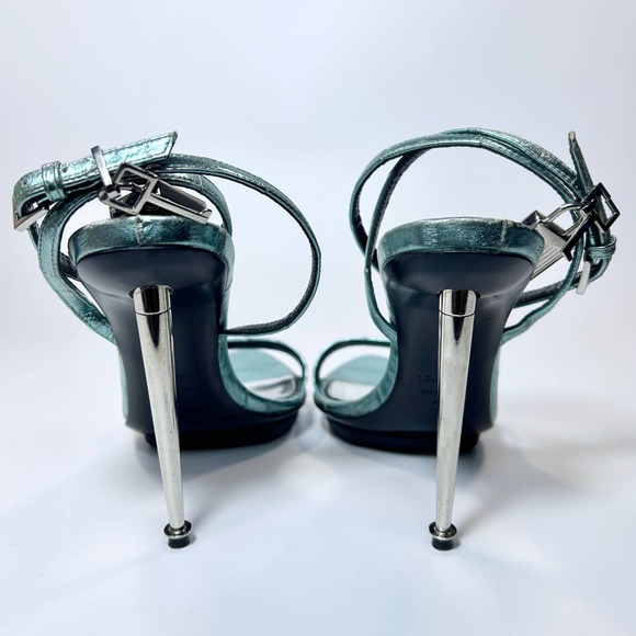 Tom Ford Metallic Blue Padlock Heel - Picture 6 of 9